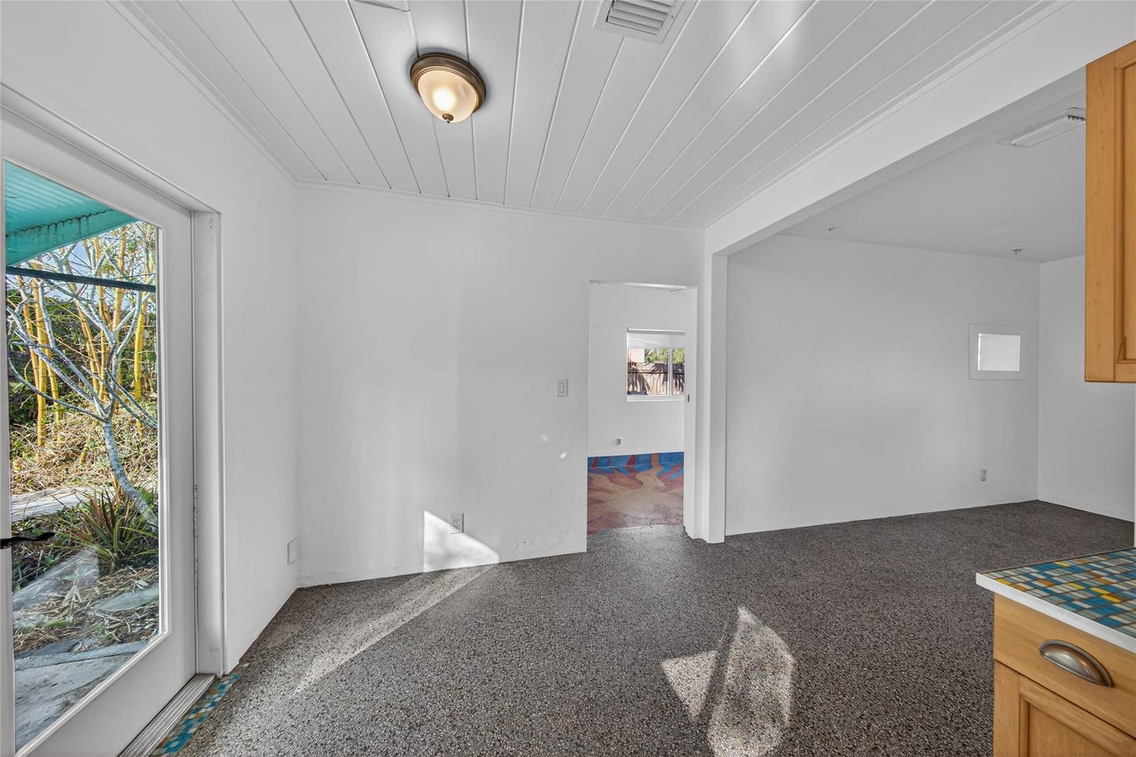 1802 Lauderdale Manor Drive — photo 12