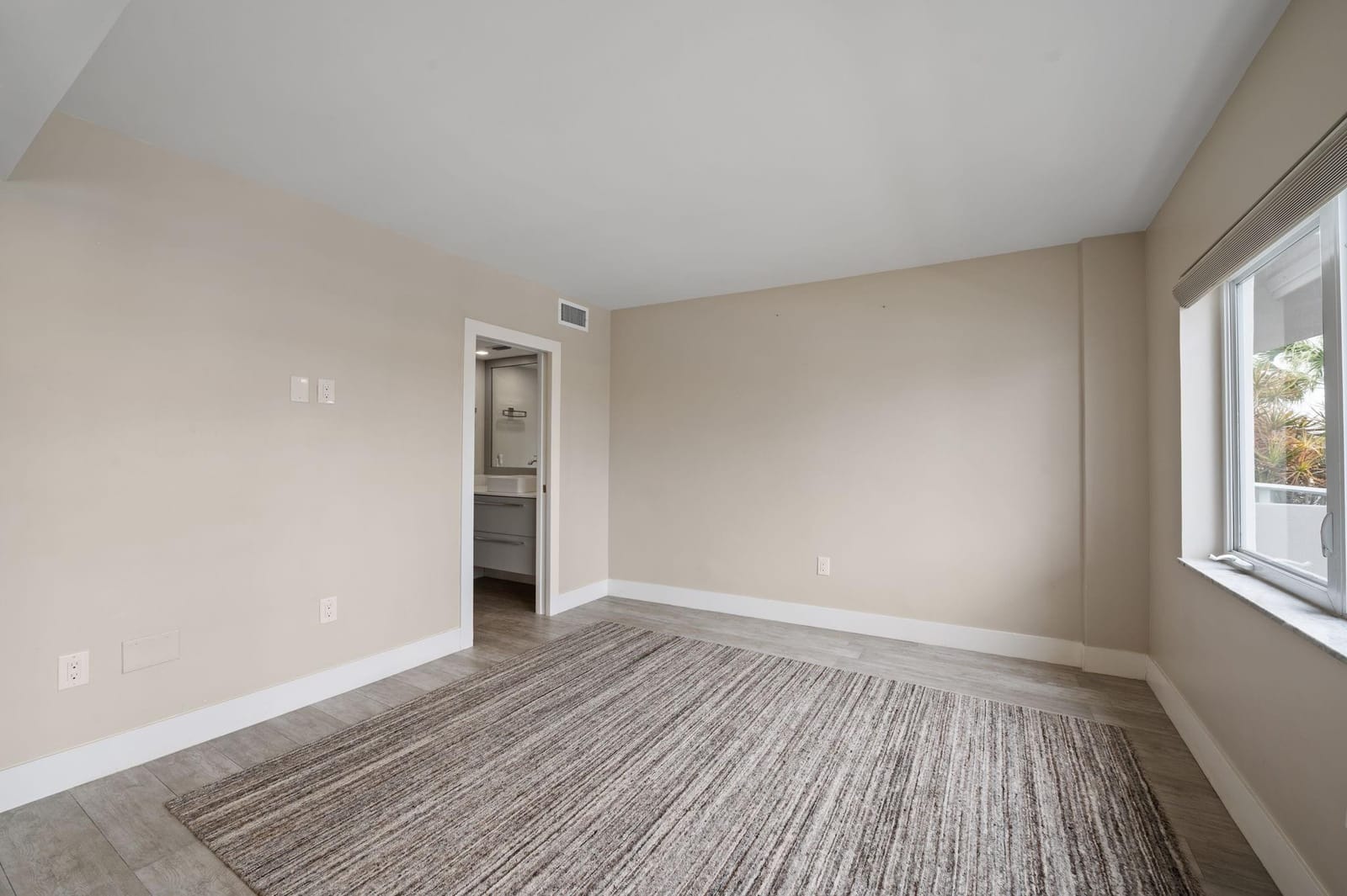 140 NE 28th Avenue 208, Pompano Beach, FL 33062 photo 19