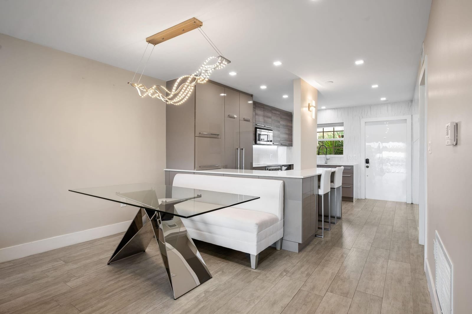 140 NE 28th Avenue 208 — photo 10