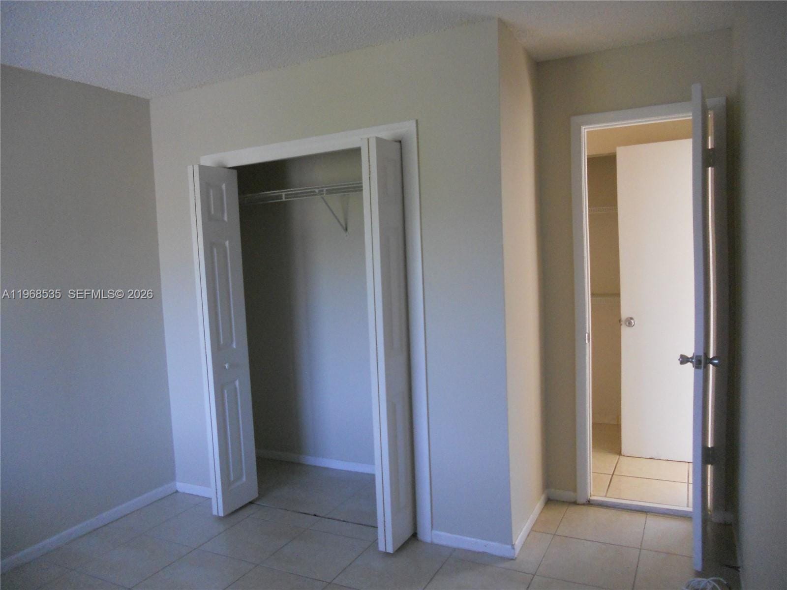 22 SW 14th Terrace — photo 4