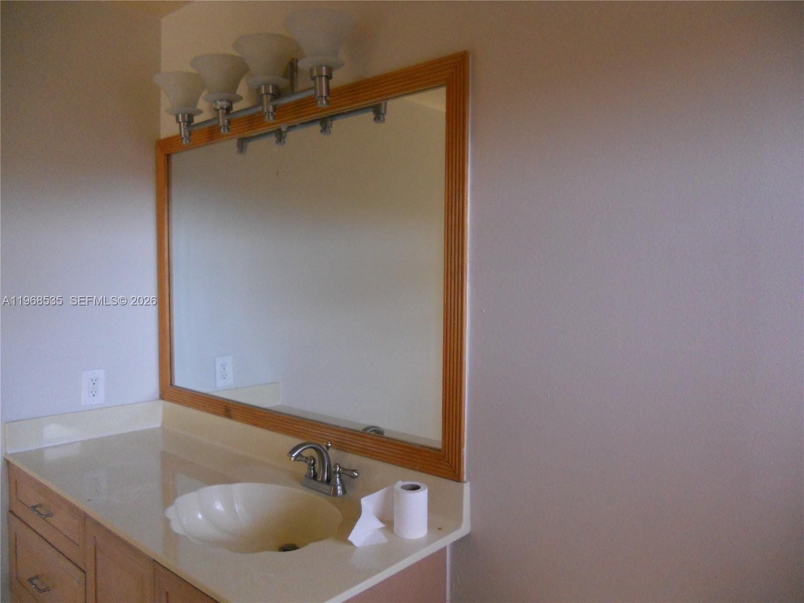 22 SW 14th Terrace — photo 5