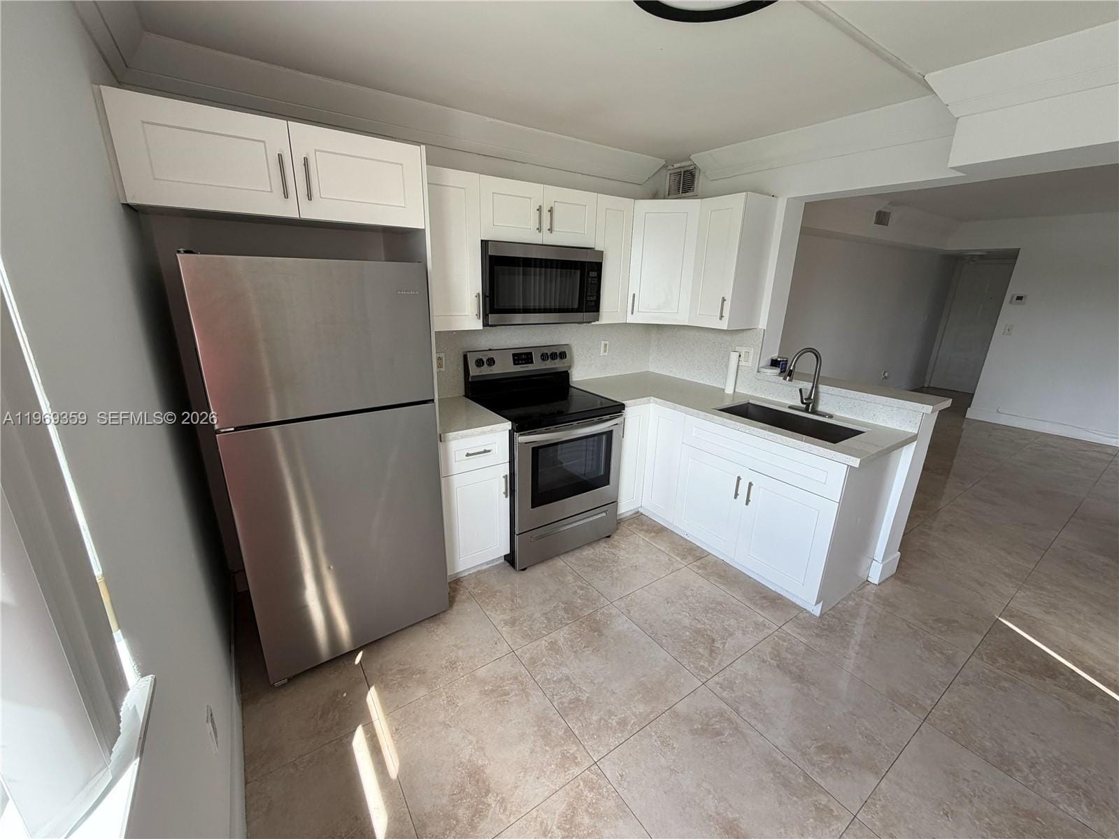 1002 Adams Avenue 1002F, Homestead, FL 33034 photo 2