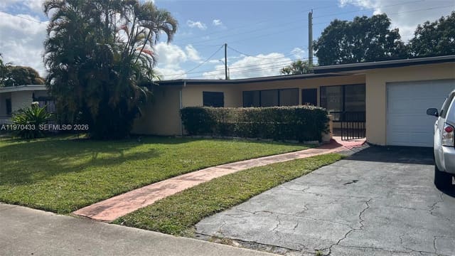 1980 NE 185th Terrace, sold in Sky Lake, North Miami Beach, FL