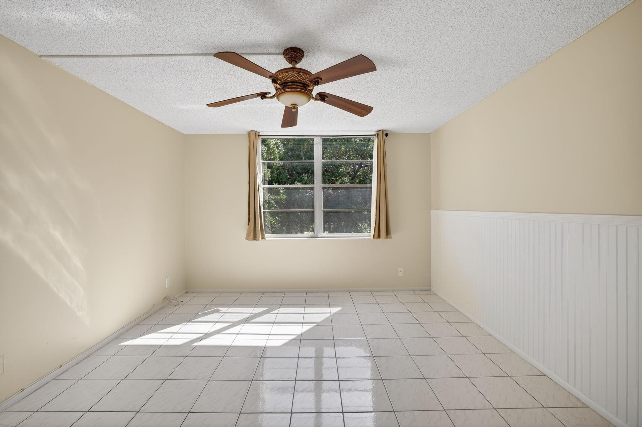 4898 NW 29th Court 315, Lauderdale Lakes, FL 33313 photo 29