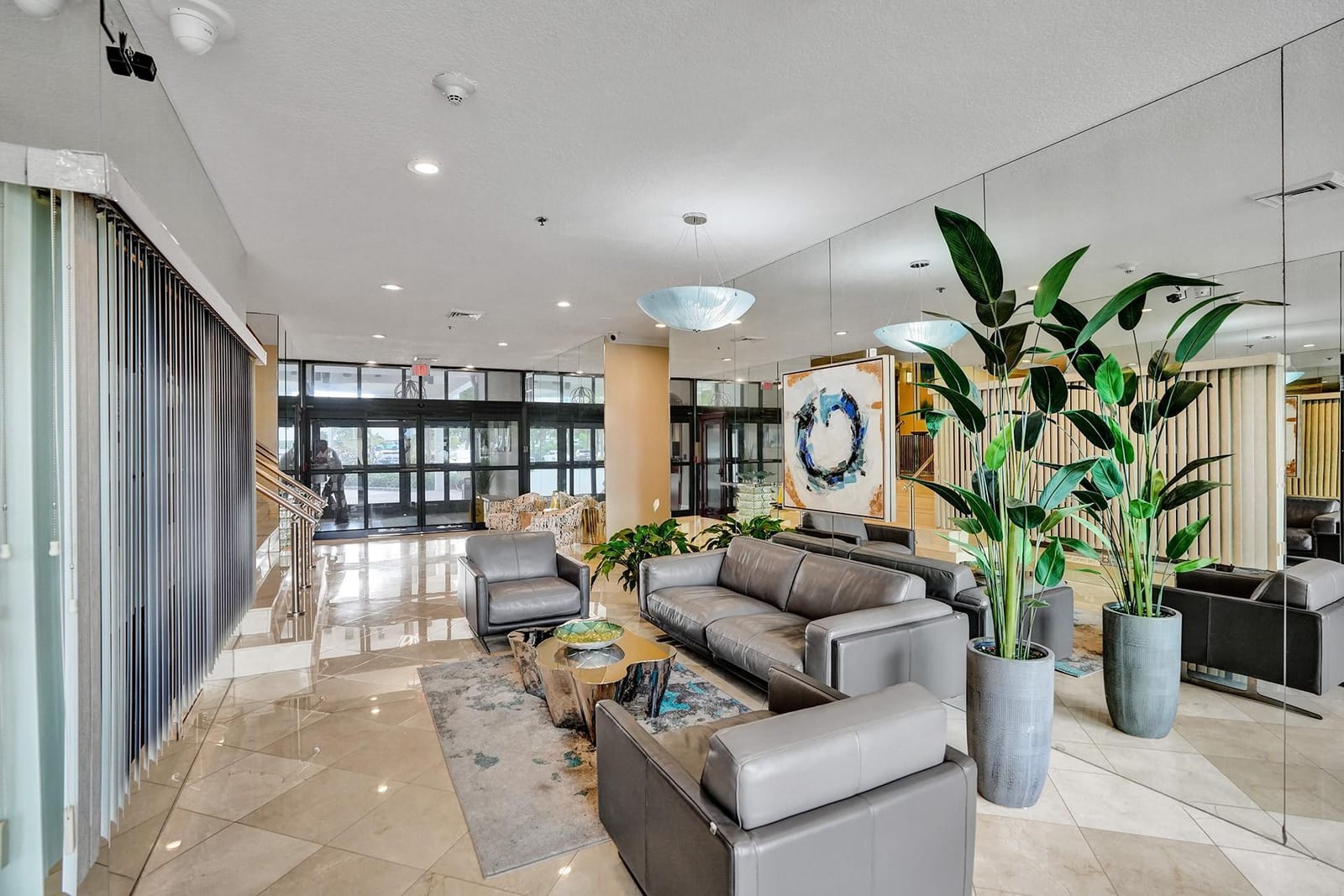1361 S Ocean Bl 210 — photo 4