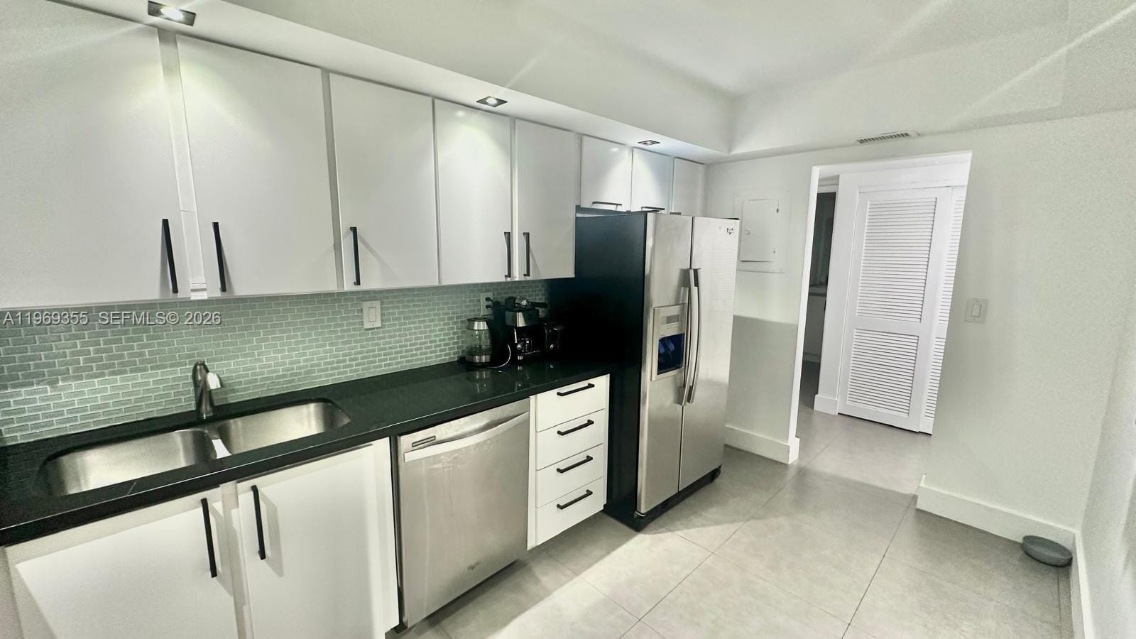19370 Collins Avenue 319, Sunny Isles Beach, FL 33160 photo 14
