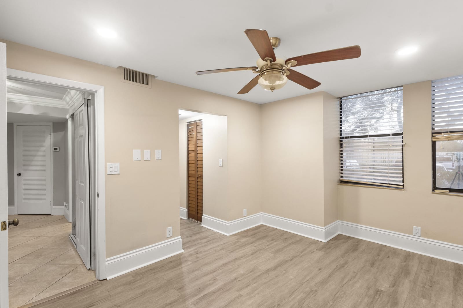 1250 S Military Trail 1616, Deerfield Beach, FL 33442 photo 19