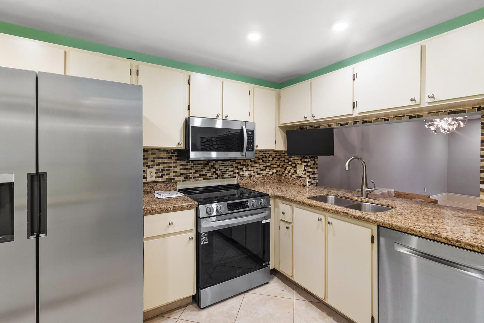 1250 S Military Trail 1616 — photo 8
