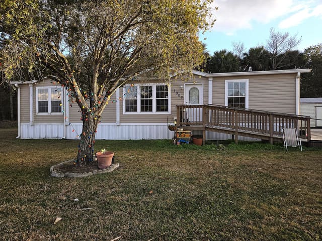 1009 NE 5th Street, sold in River Run, Okeechobee, FL