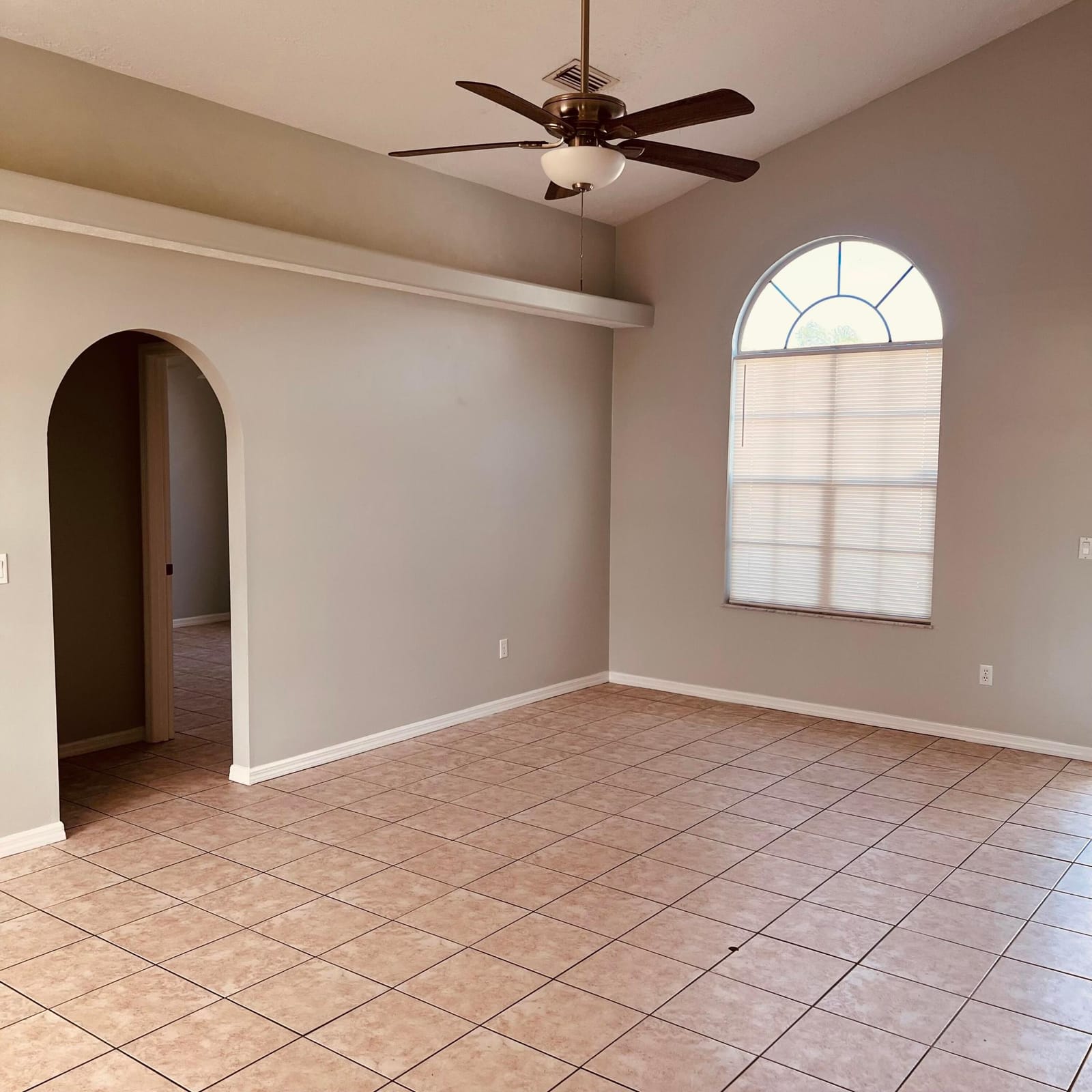 962 SW Kappa Avenue SW, Port St. Lucie, FL 34953 photo 4