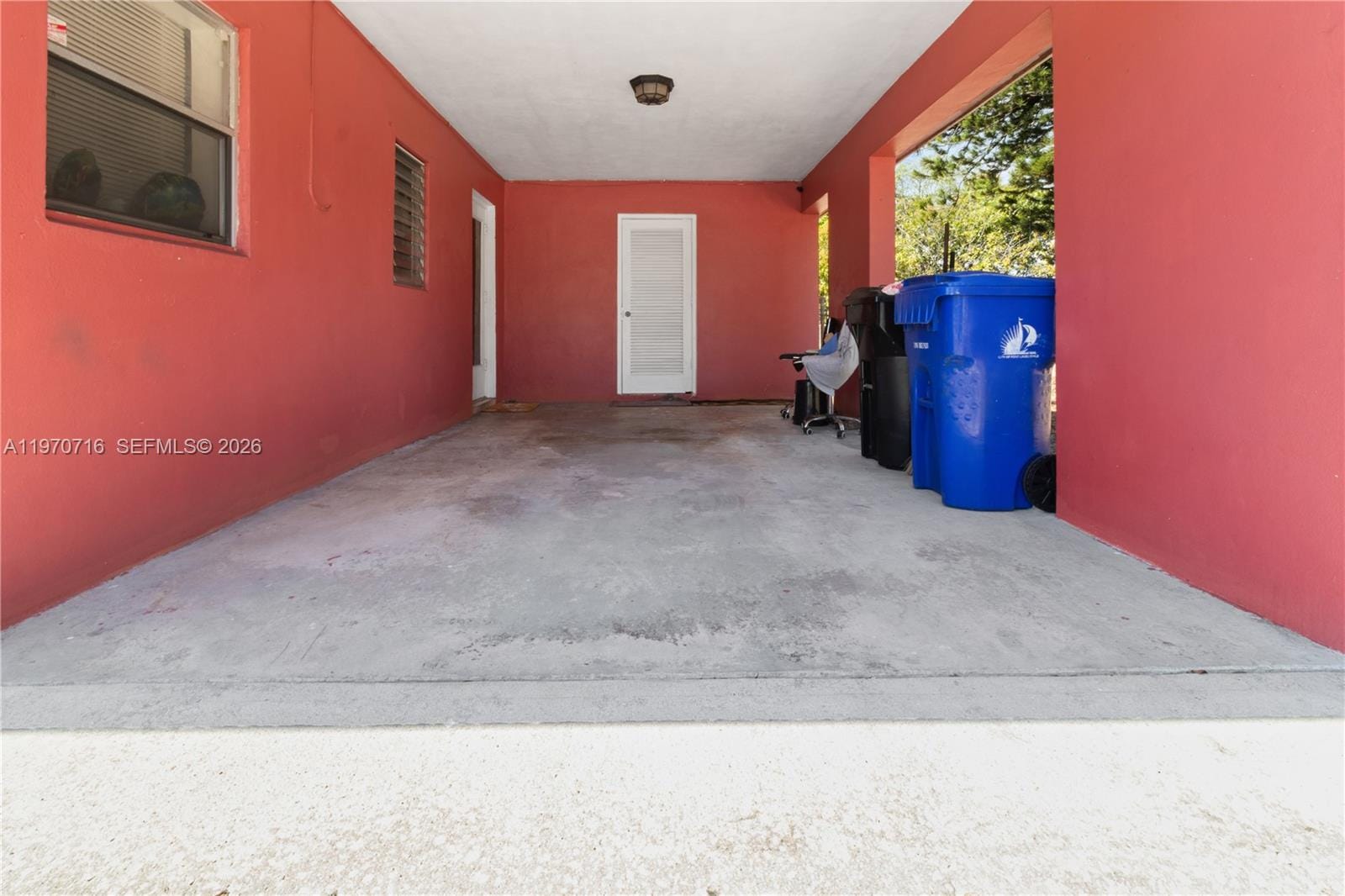1021 SW 31st Avenue, Fort Lauderdale, FL 33312 photo 3