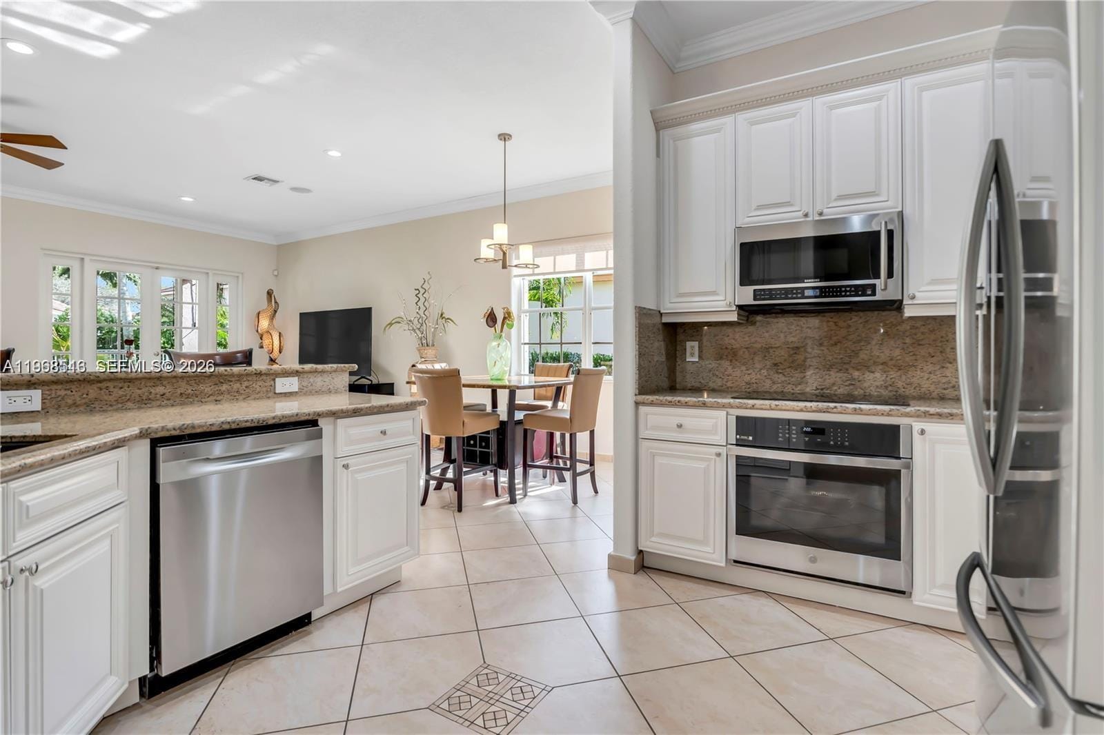 800 Lavender Circle, Weston, FL 33327 photo 17
