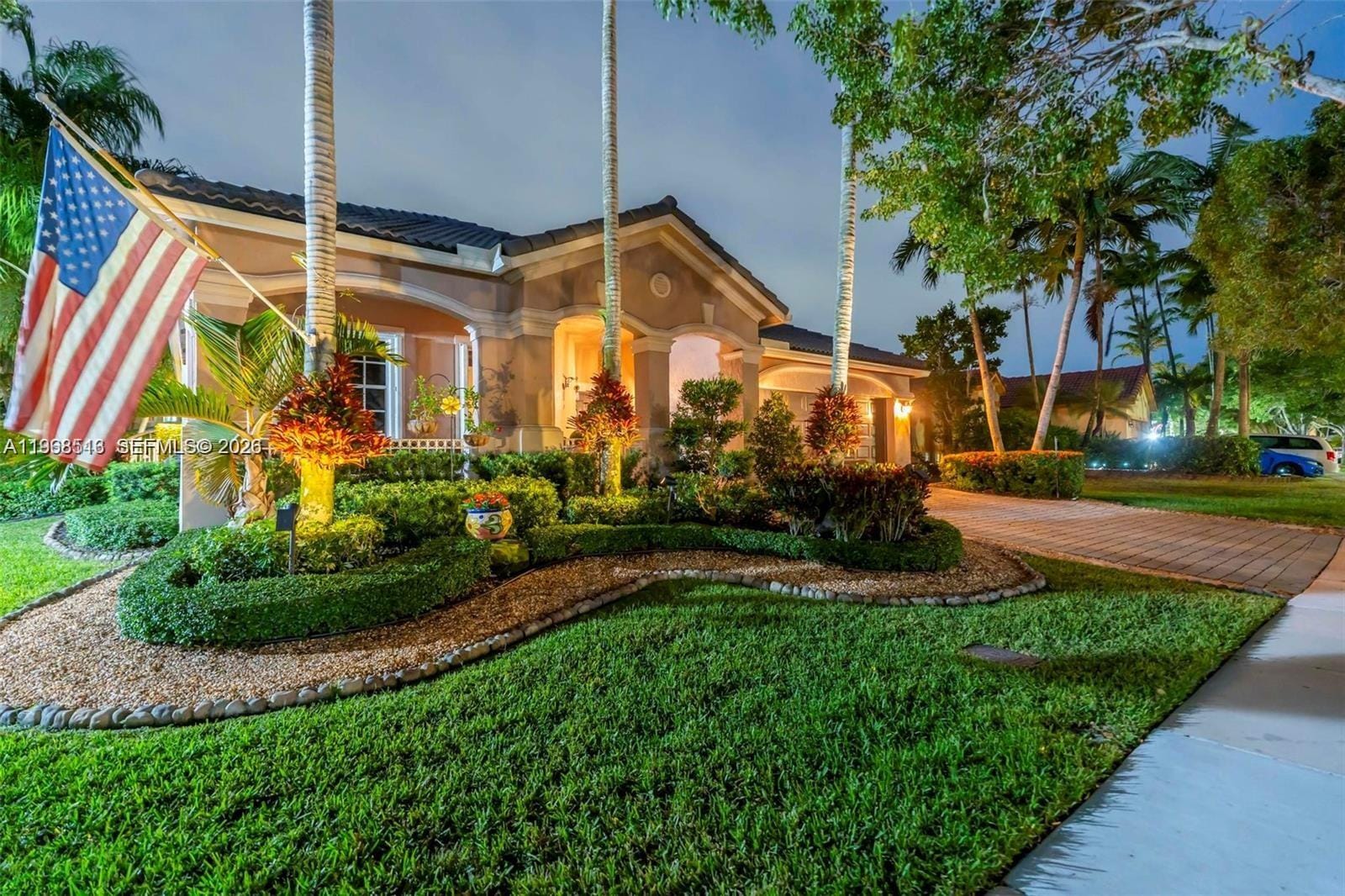 800 Lavender Circle, Weston, FL 33327 photo 3