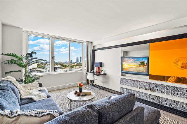 1100 W Ave 1123 1123, Miami Beach, FL 33139