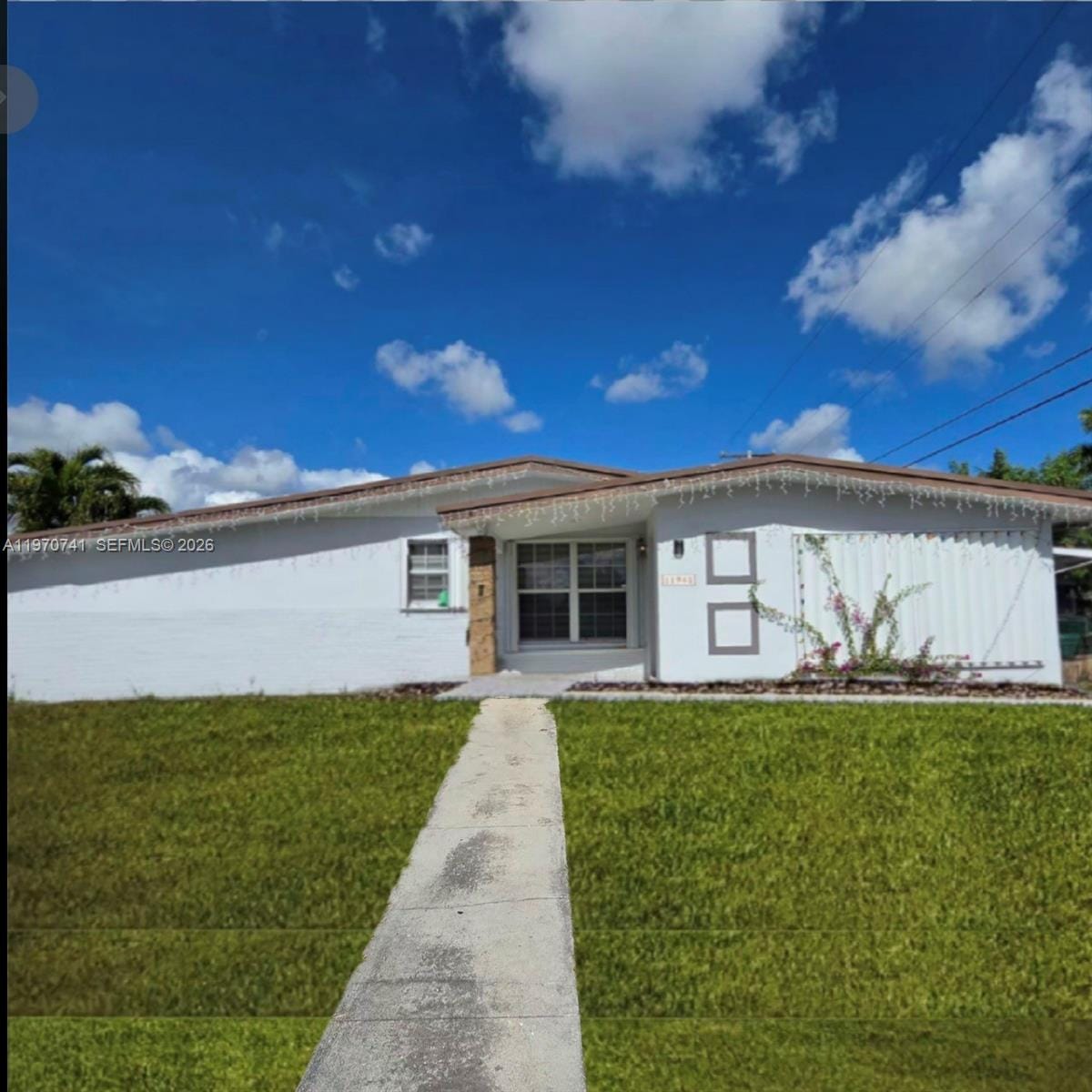 5 bedroom home for sale at 11941 175th, Miami, FL 33177 — $680,000
