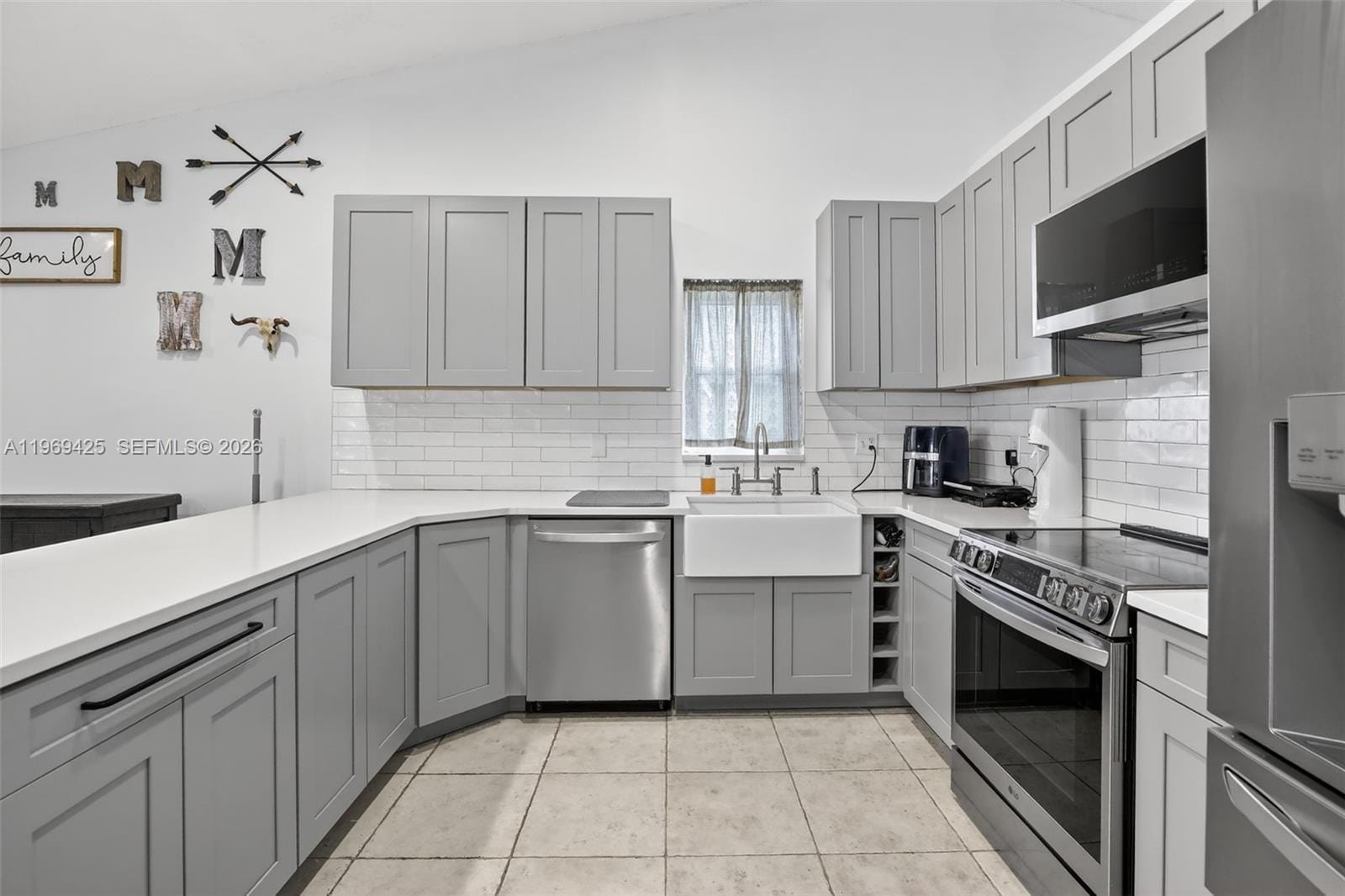 9731 NW 32nd Manor, Sunrise, FL 33351 photo 3
