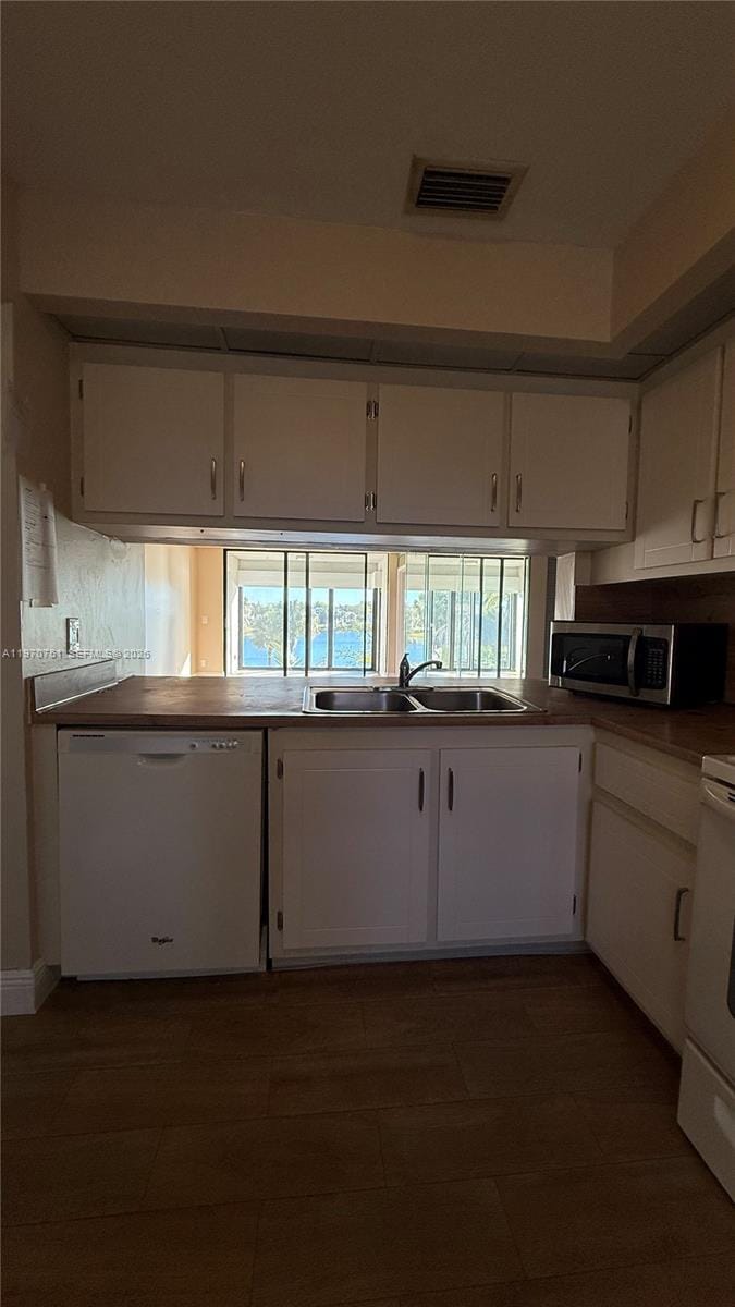 201 Lake Pointe Drive 202, Oakland Park, FL 33309 photo 18