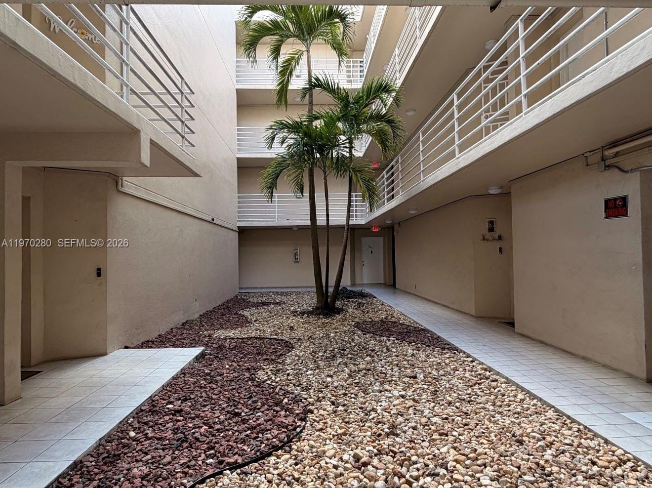8050 NW 8th Street 1307, Miami, FL 33126 photo 17