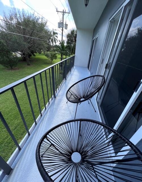 208 S Lakeside Drive 202, Lake Worth Beach, FL 33460 photo 24