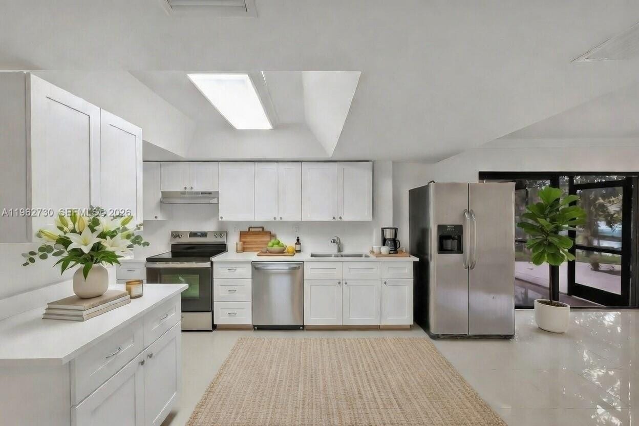 4011 SW 82nd Terrace — photo 5