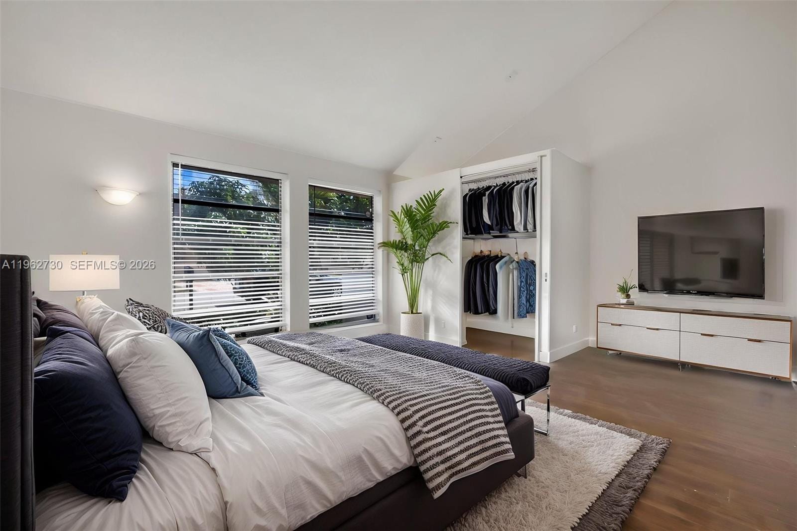 4011 SW 82nd Terrace — photo 9
