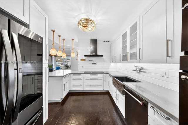 1601 S Ocean Drive 106, sold in Cambridge Towers, Hollywood, FL