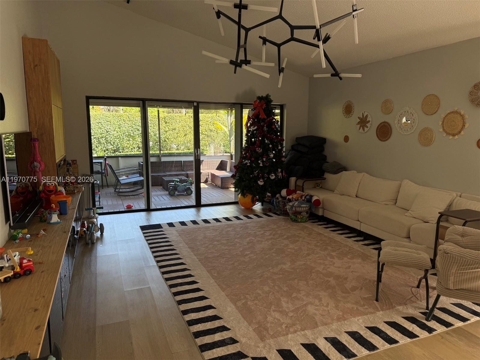 364 Fairway Circle 42, Weston, FL 33326 photo 7