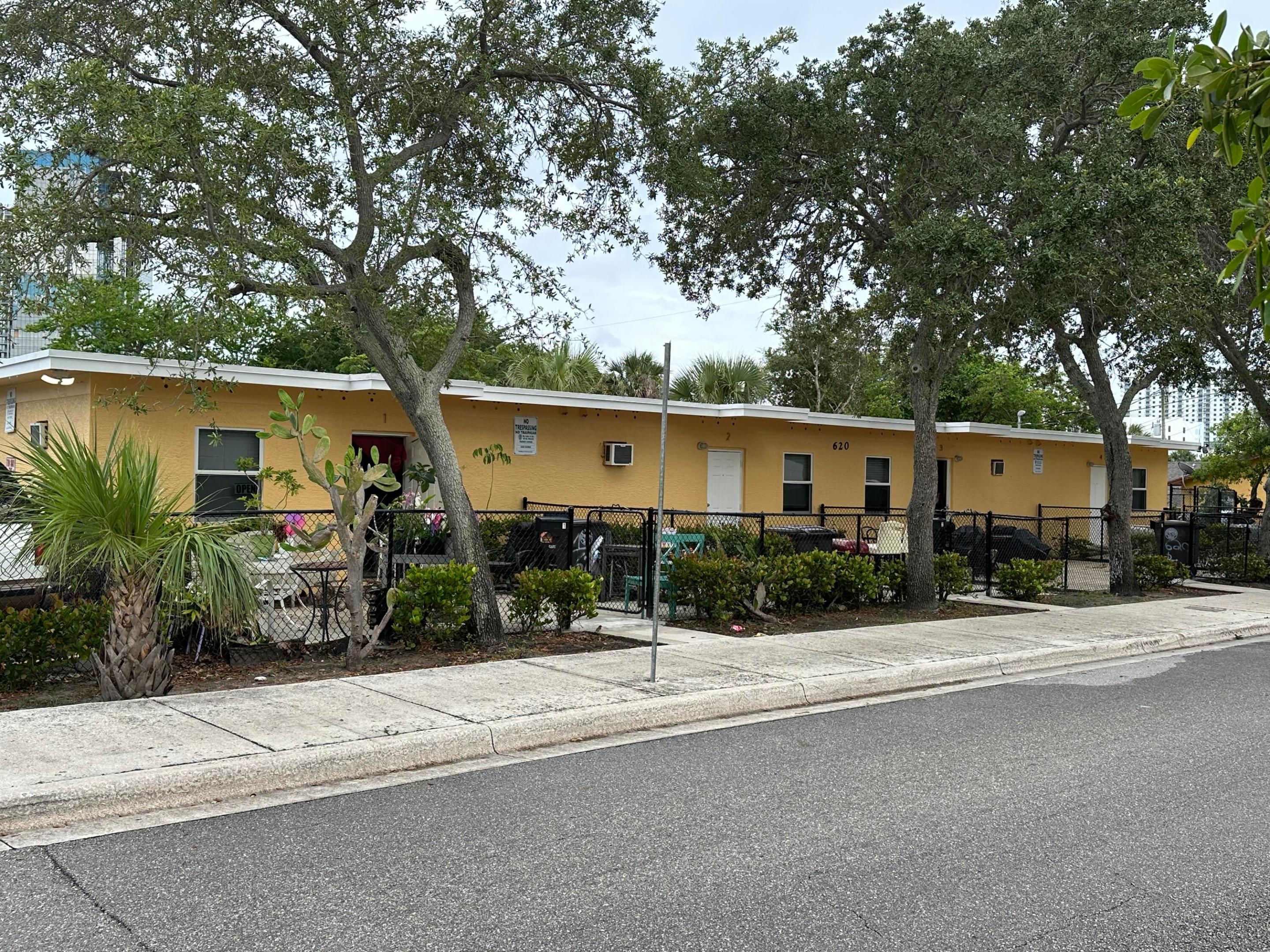 620 Division Avenue 3, West Palm Beach, FL 33401, West Palm Beach