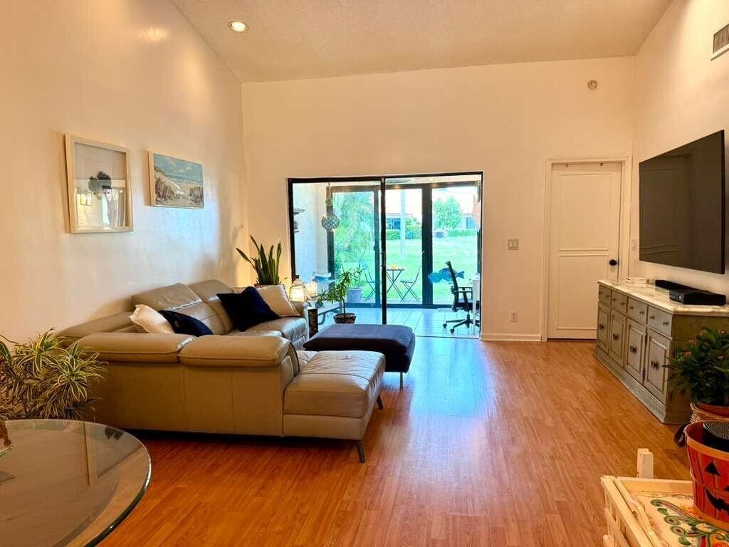 45 Centennial Court, Deerfield Beach, FL 33442 photo 21