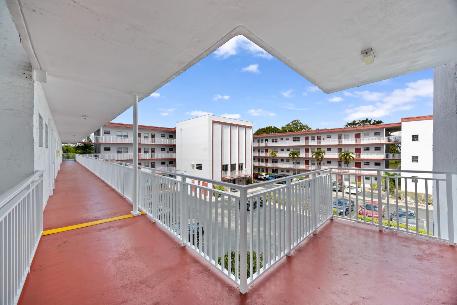 4000 NW 44th Avenue 315, Lauderdale Lakes, FL 33319 photo 24