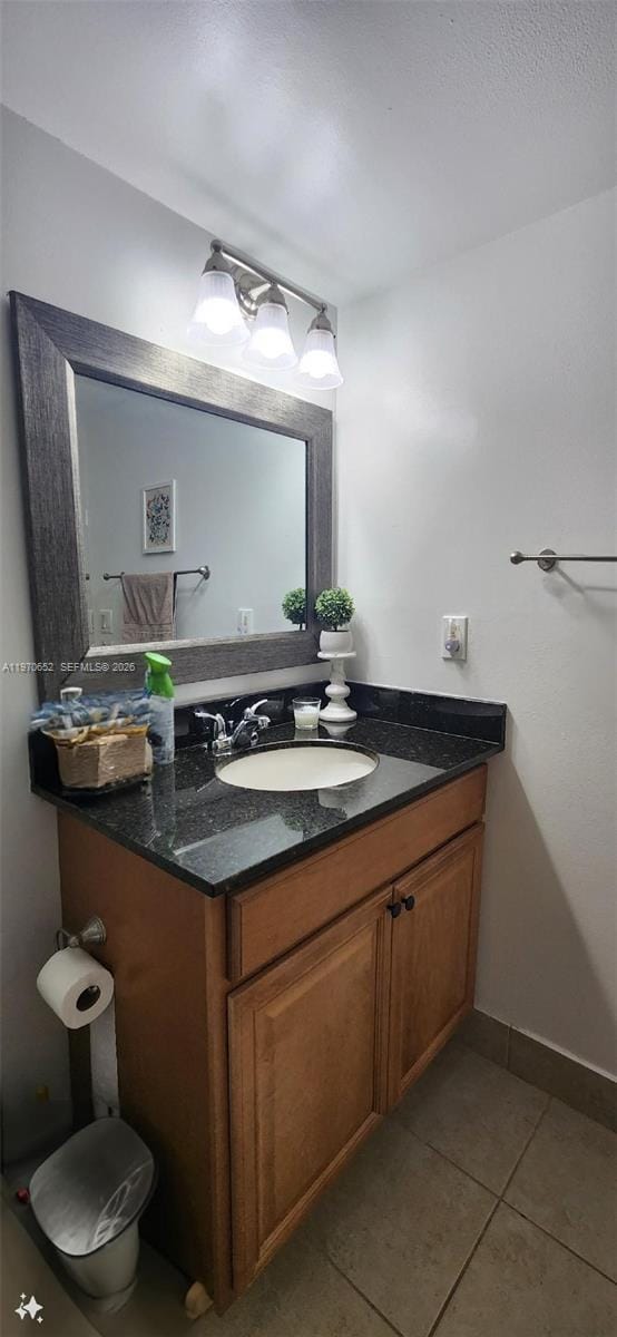 327 Lakeview Drive 103, Weston, FL 33326 photo 15