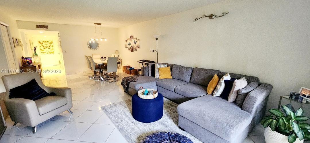 327 Lakeview Drive 103 — photo 8