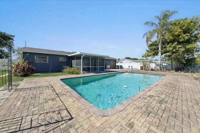 1674 Roy Drive, sold in Forest Hill Park, West Palm Beach, FL