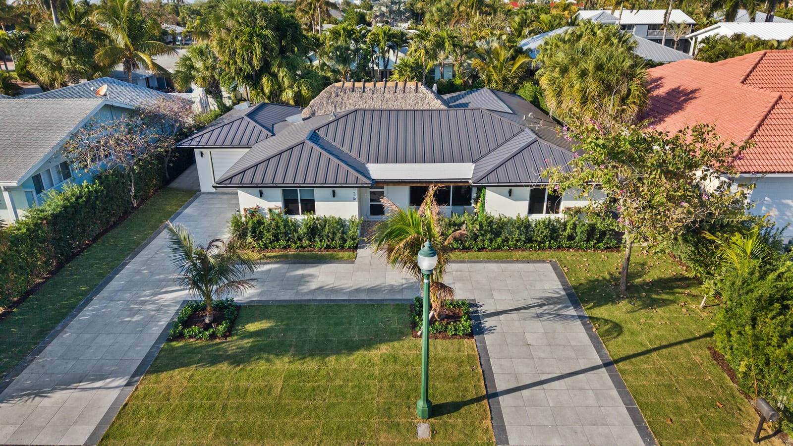 125 Cascade Lane, Palm Beach Shores, FL 33404 photo 2