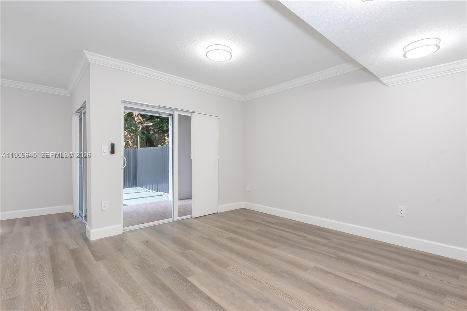 8902 NW 109th Court 1203 — photo 11