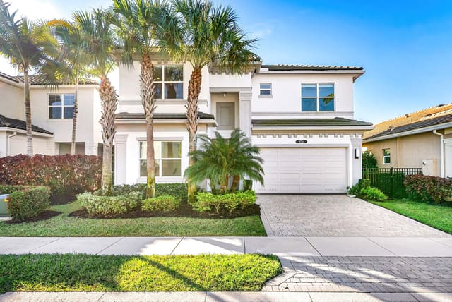 9734 Salty Bay Drive, sold in Sussman Agr Pud North Plat One, Delray Beach, FL