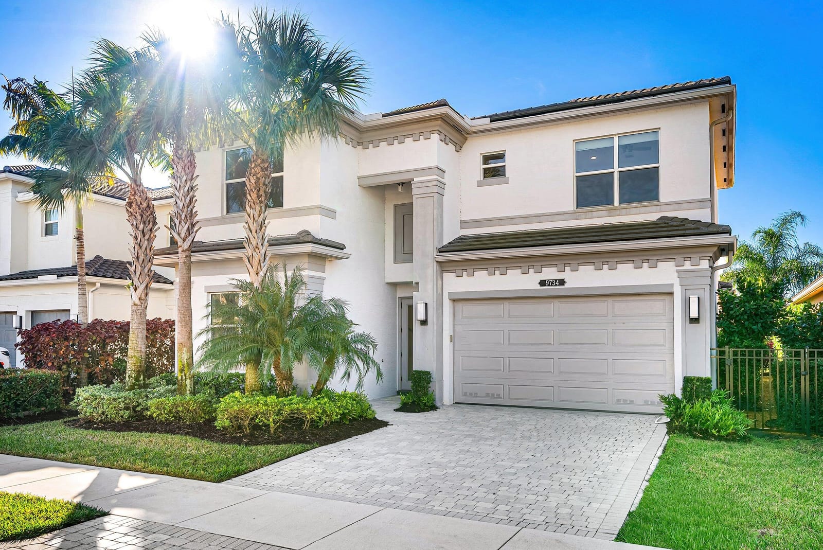 9734 Salty Bay Drive — photo 3