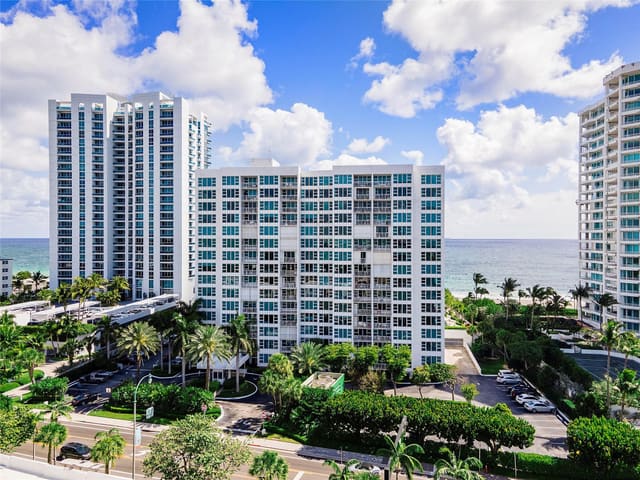 1620 S Ocean Boulevard 4n, sold in Ocean Colony Condo, Lauderdale By The Sea, FL