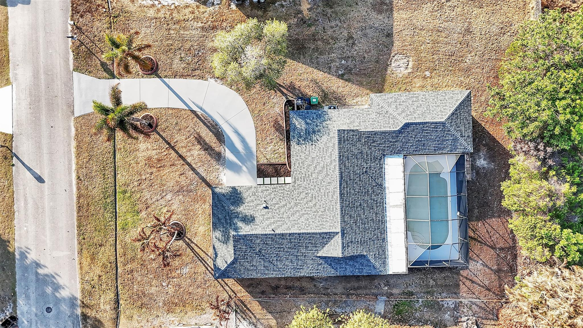 257 SW Cherryhill Road — photo 10