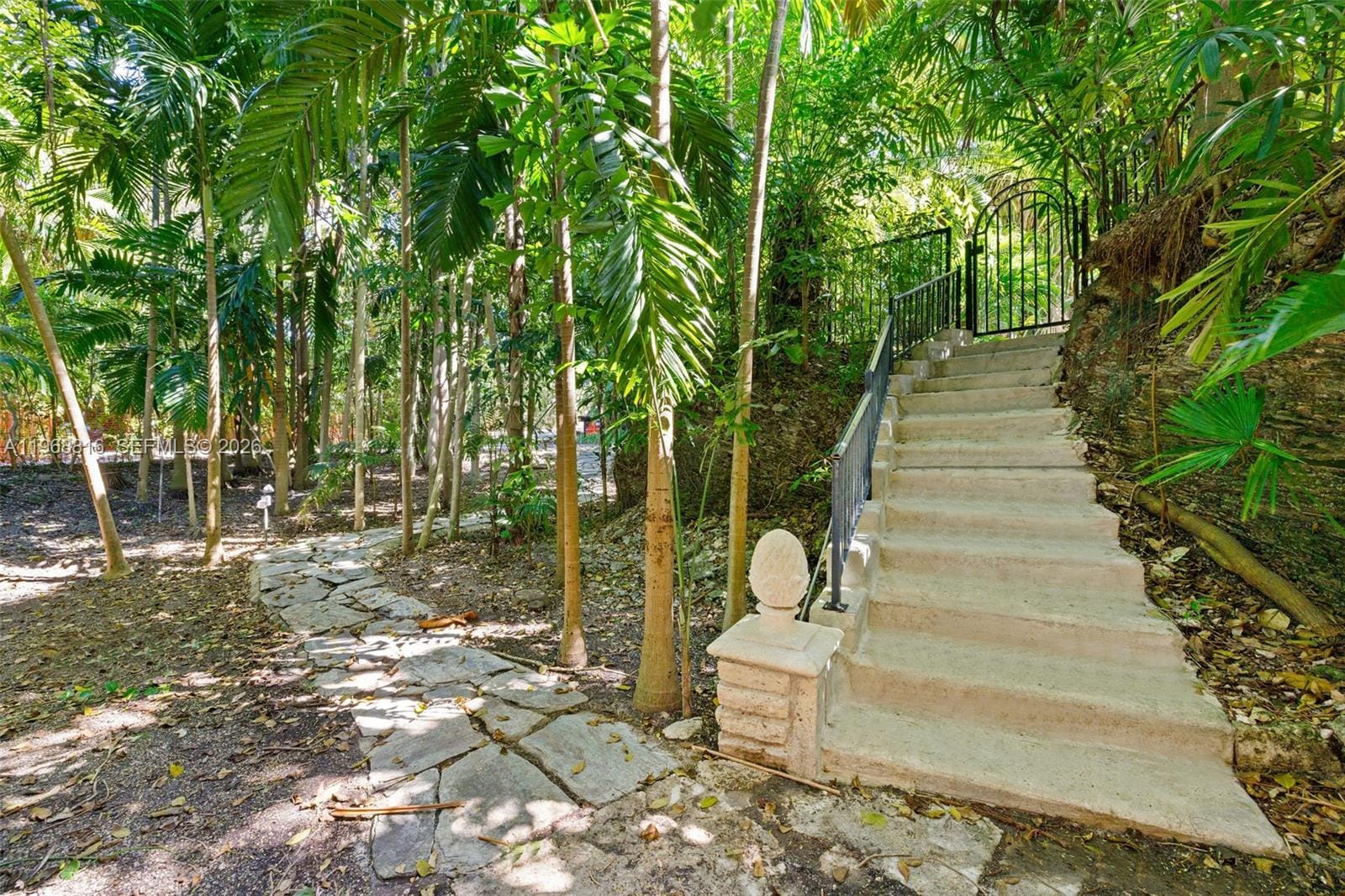 4140 Bonita Avenue — photo 3