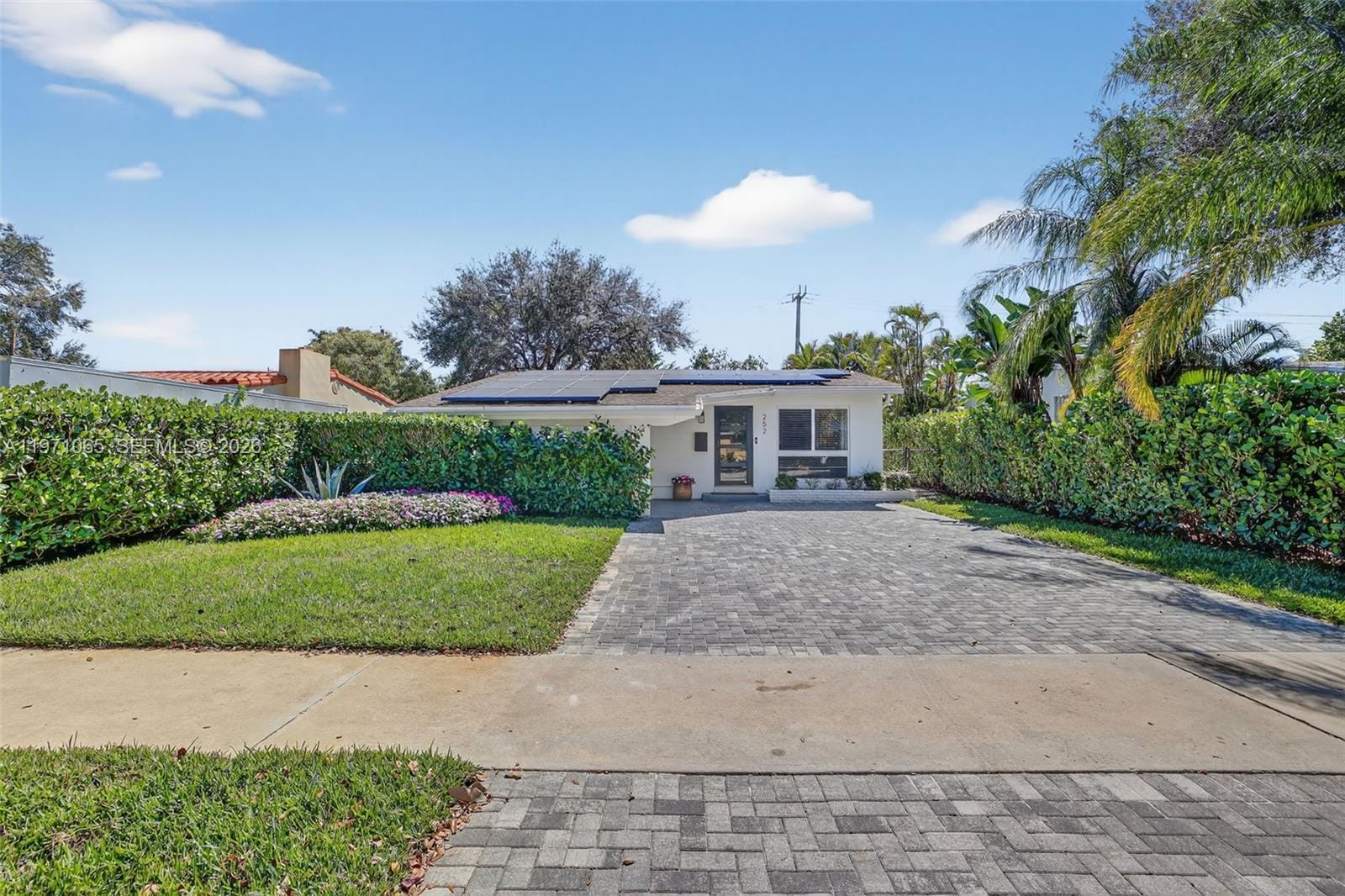 252 SW 23rd Street, Fort Lauderdale, FL 33315 photo 2