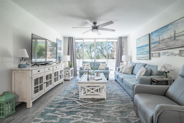 609 E Sheridan Street 308, sold in Sheridan Beach Club Condo, Dania Beach, FL