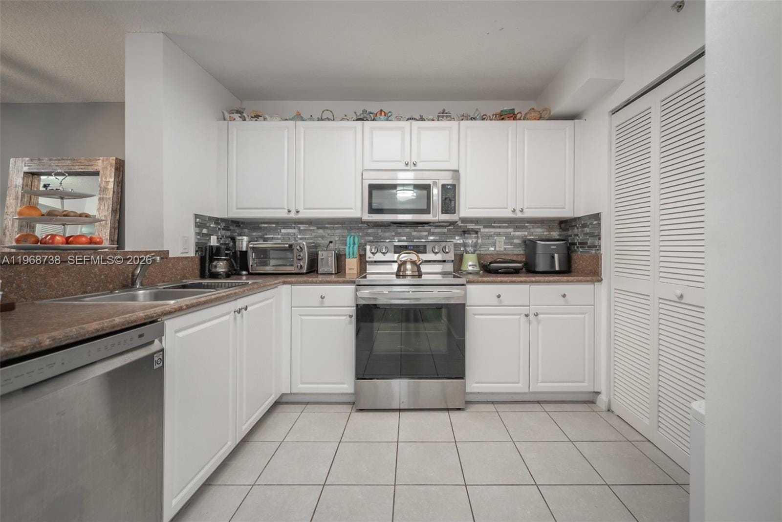 609 E Sheridan Street 308 — photo 8