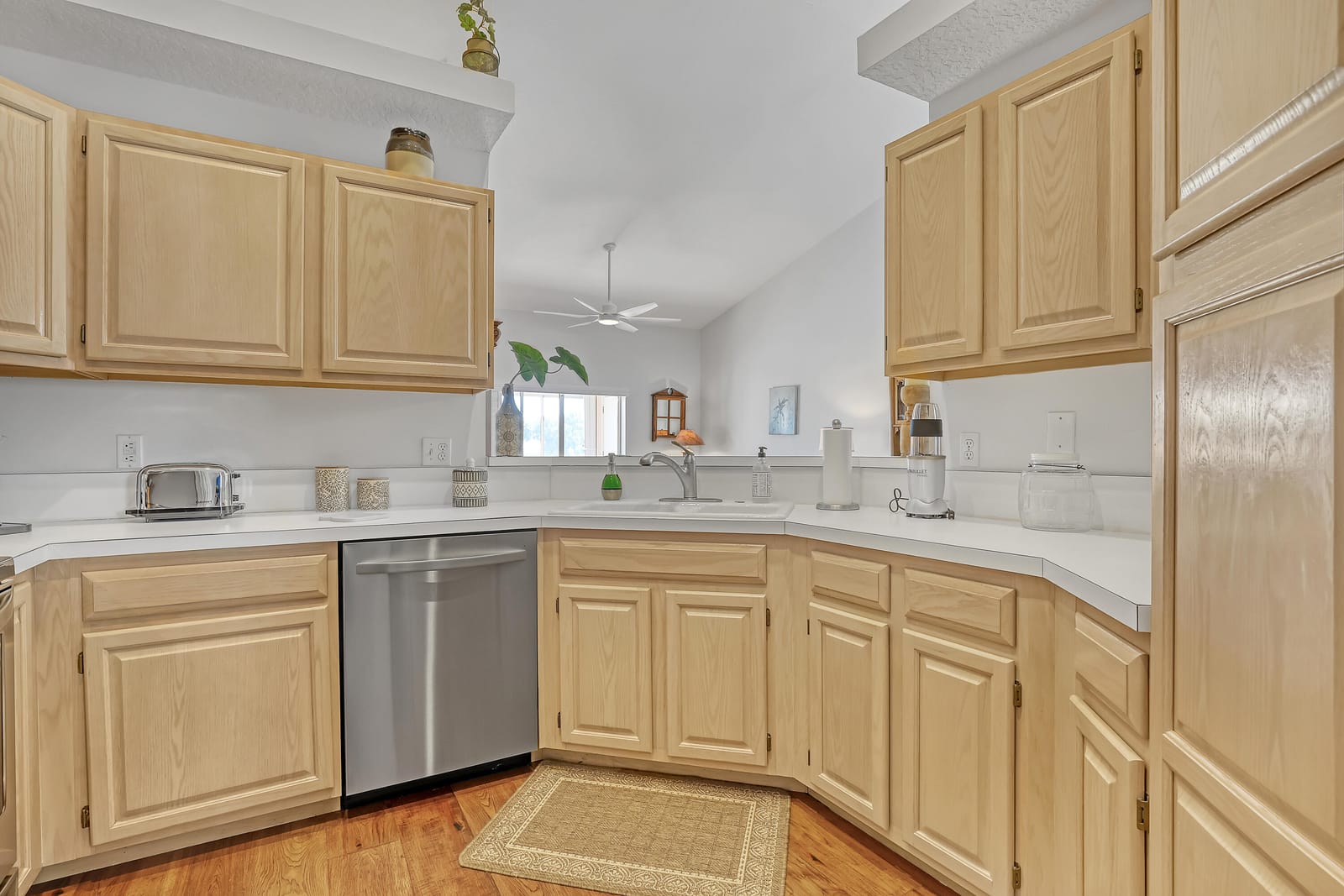 402 Muirfield Court 402d, Jupiter, FL 33458 photo 13