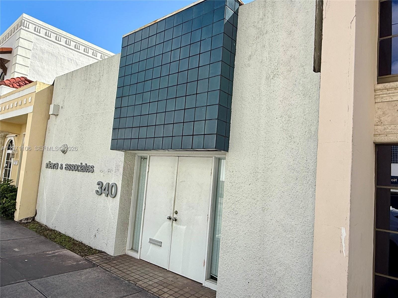 340 Sevilla Avenue, Coral Gables, FL 33134 photo 2