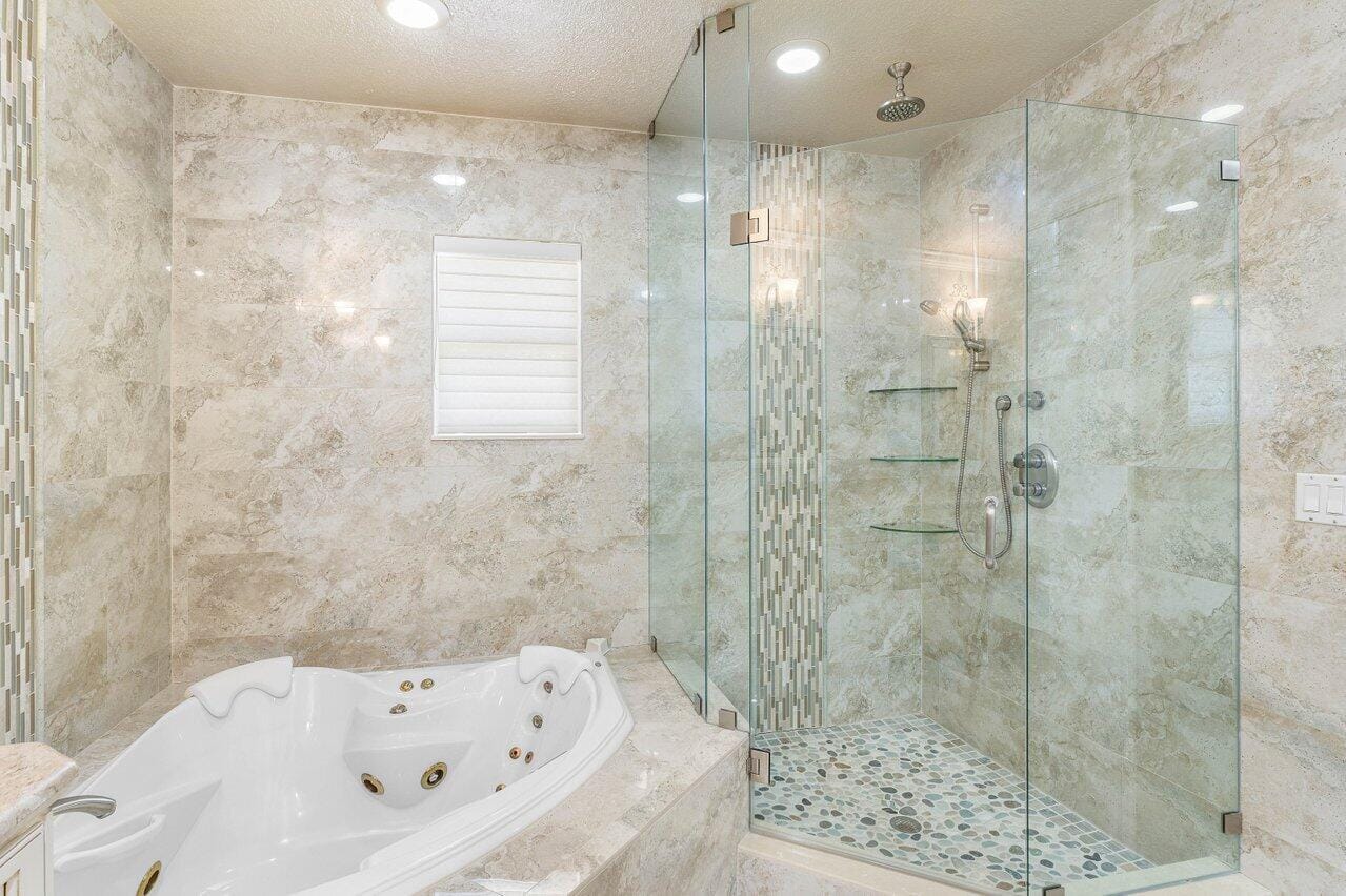 2 Fairway Drive, Boynton Beach, FL 33436 photo 21