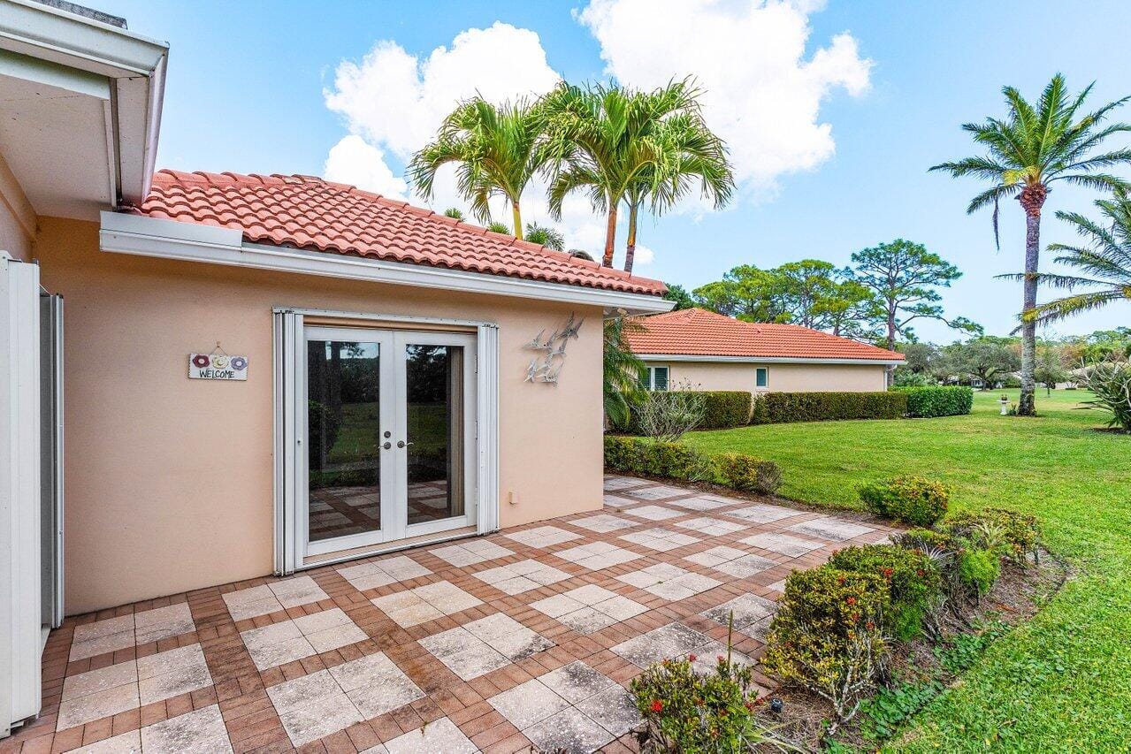 2 Fairway Drive, Boynton Beach, FL 33436 photo 30