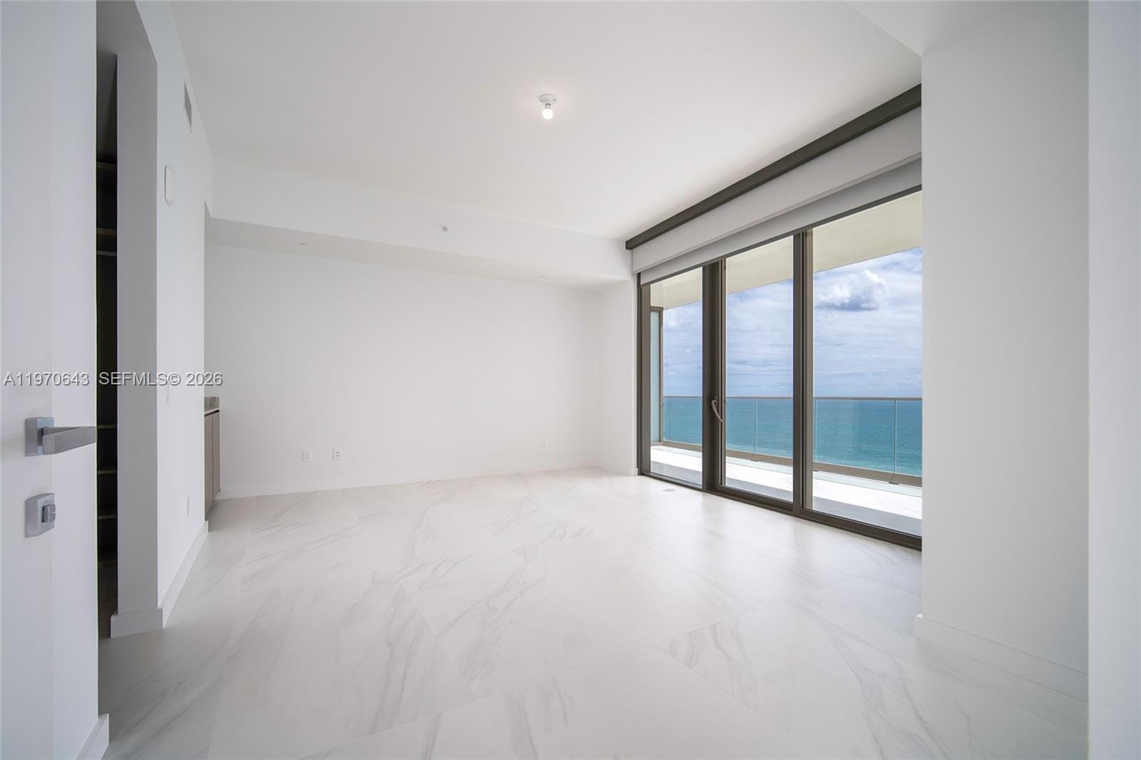 18975 Collins Avenue 1604, Sunny Isles Beach, FL 33160 photo 11
