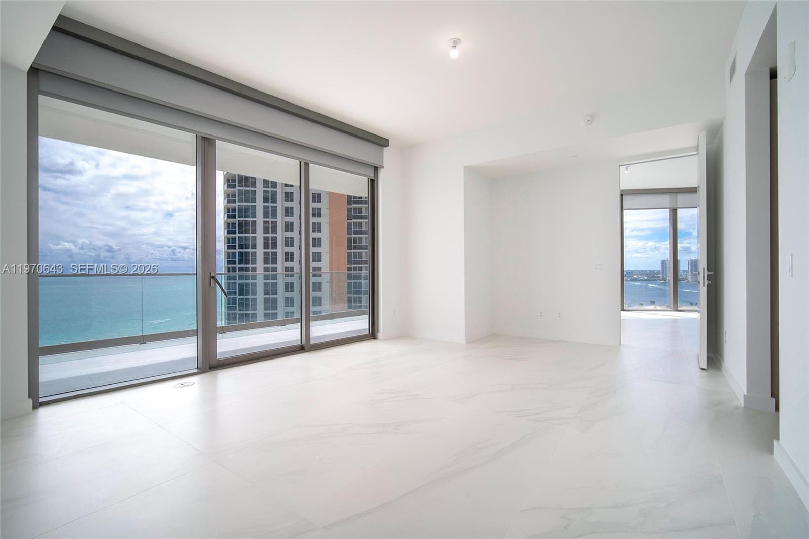 18975 Collins Avenue 1604, Sunny Isles Beach, FL 33160 photo 17