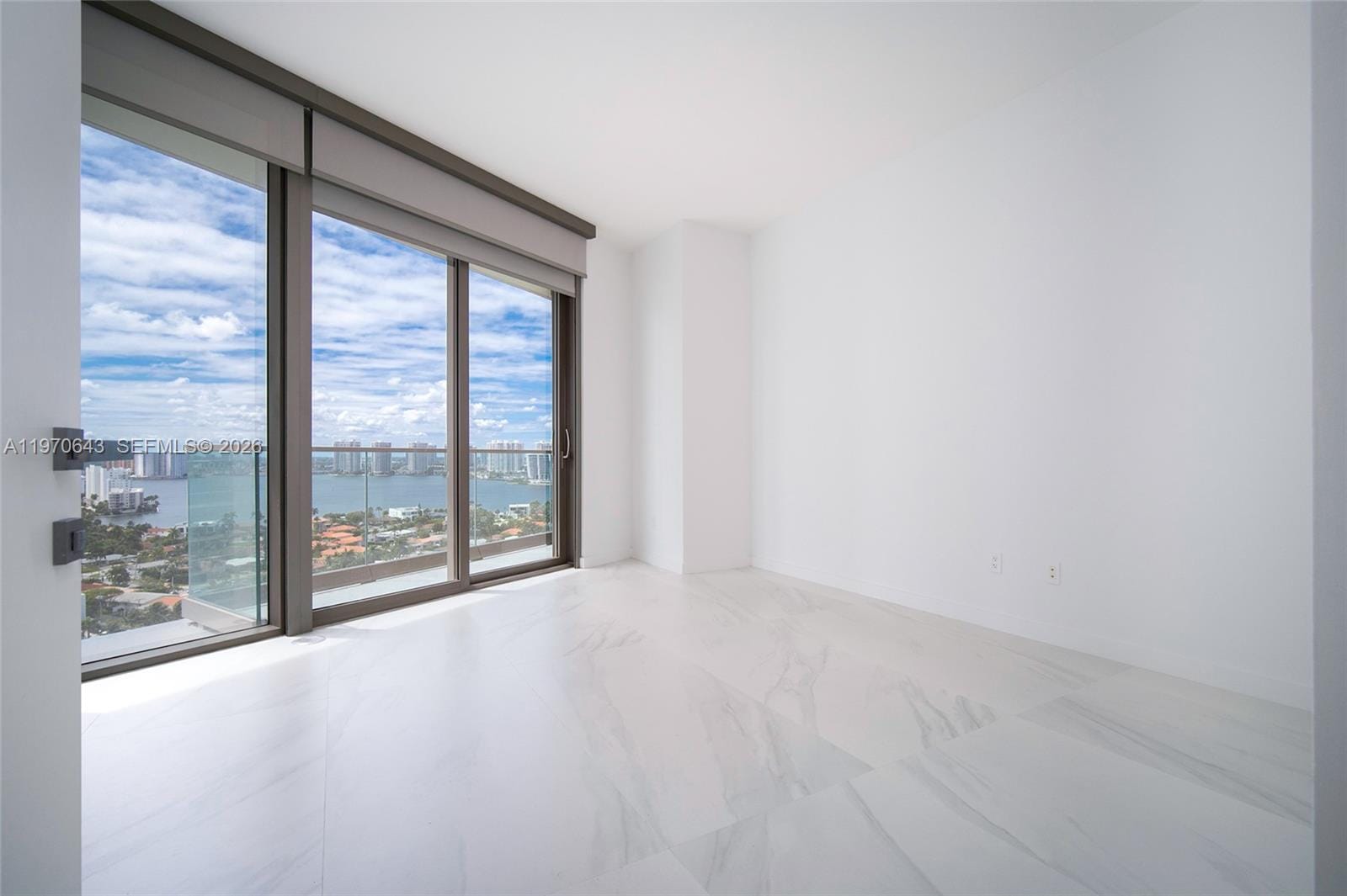 18975 Collins Avenue 1604, Sunny Isles Beach, FL 33160 photo 23